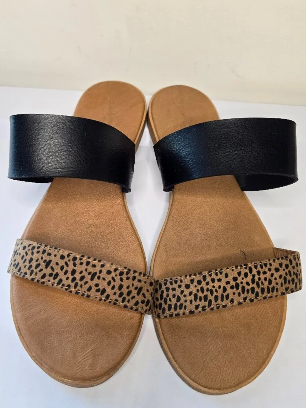 Universal Thread Double Strap Sandel - Leopard Print - Black and Tan - Picture 1 of 5